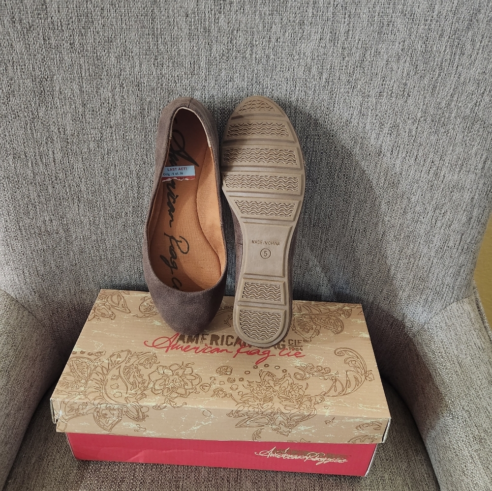 Shoes 👞 - Picture 4 of 4